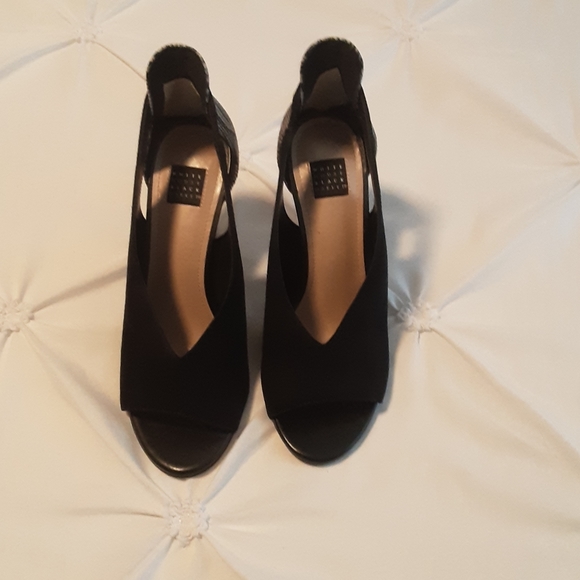WHBM Peep Toe Pumps - Picture 1 of 4